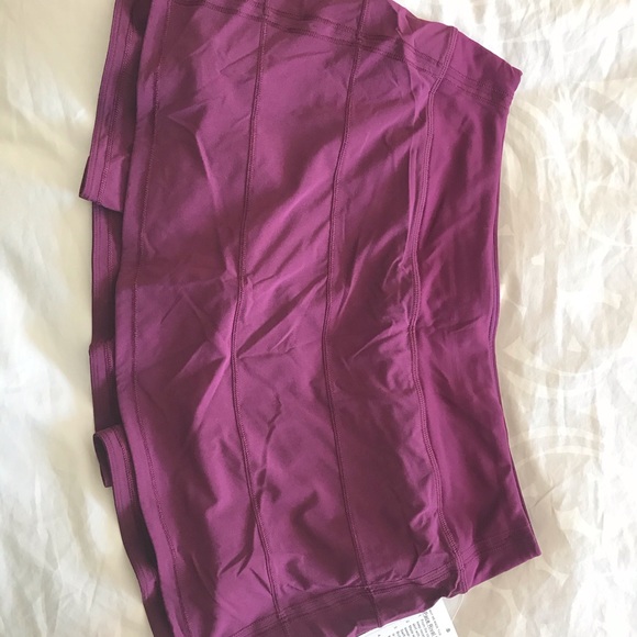 Too small - Picture 2 of 5